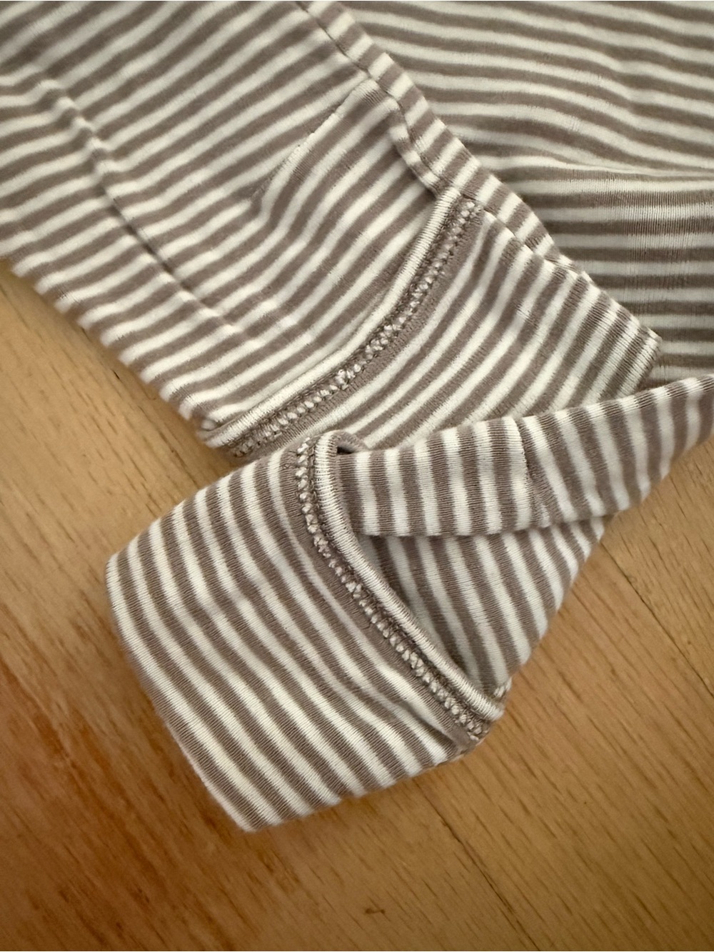 TANE Organic Kids Gray Stripe Bottoms with White Bodysuit set - Picture 4 of 7